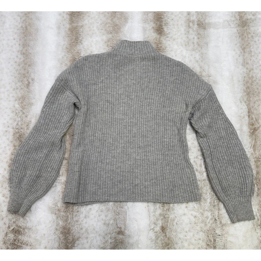Gap Sweater Womens Medium Gray Merino Wool Quiet Luxury Fisherman Pointelle - Picture 7 of 7